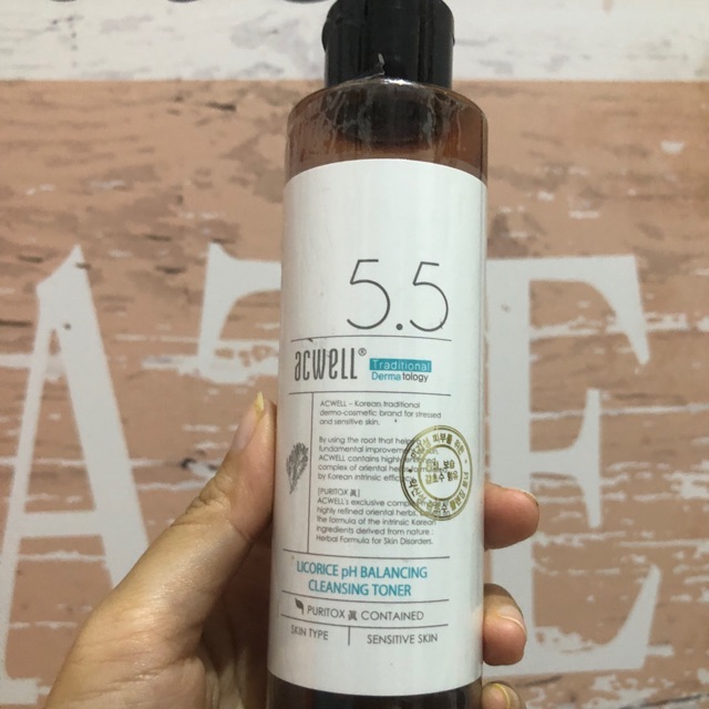Acwell ph balancing cleansing toner