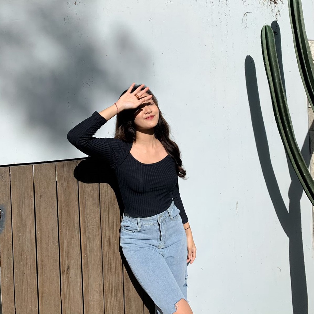 LADERIA TOP / Lengan Panjang / Lengan Pendek / Top Rib Lola