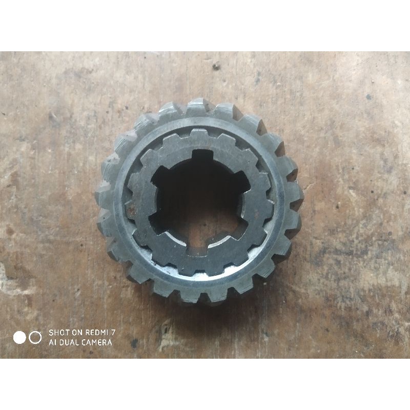 gigi primer Yamaha v75 ori / gigi primer Yamaha v80 ori / gigi primer Yamaha v80 robot super deluxe