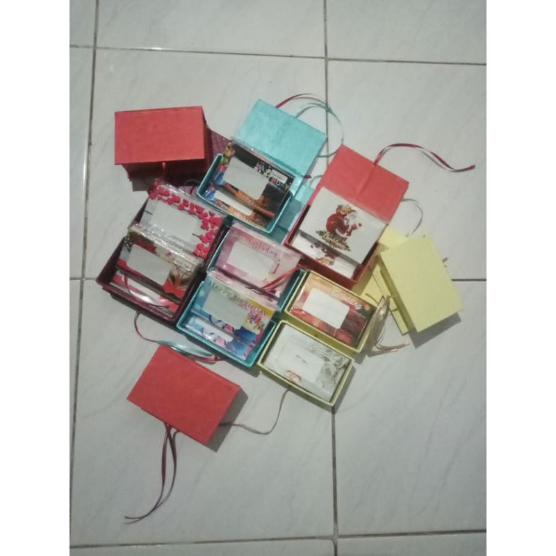 

Paket Amplop MiniGold Landscape/miring (14pcs)