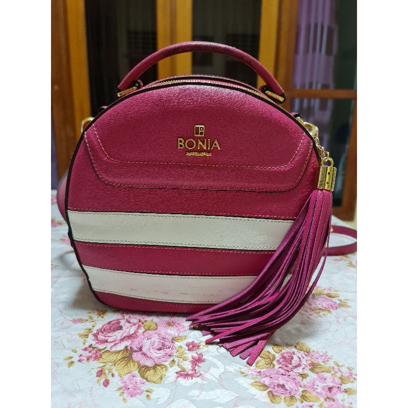 preloved bonia