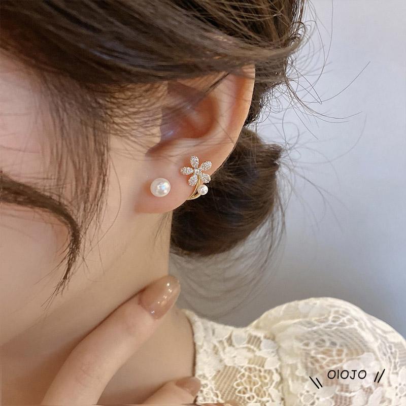 【COD】Anting Tusuk Silver Desain Bunga Hias Mutiara Gaya Korea Untuk Wanita Anting Tusuk Bentuk Bunga Aksen Mutiara Imitasi