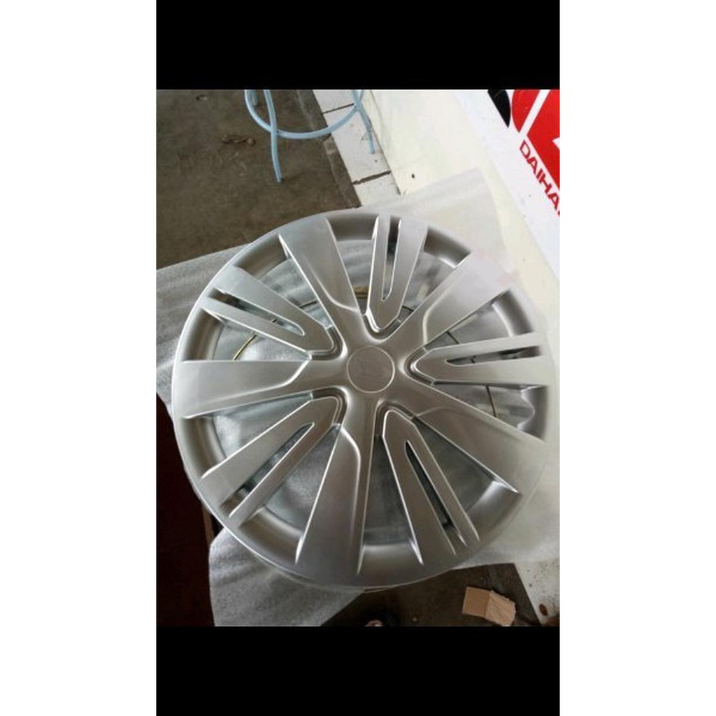 tutup velg sigra ori 1 buah Terjangkau
