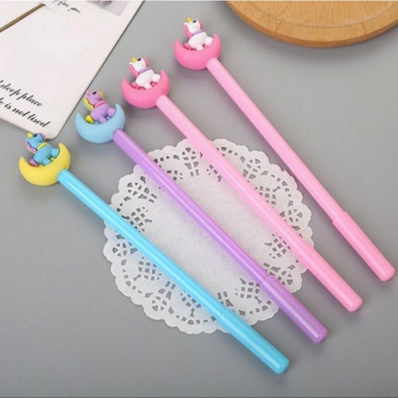 

pulpen karakter unicorn moon