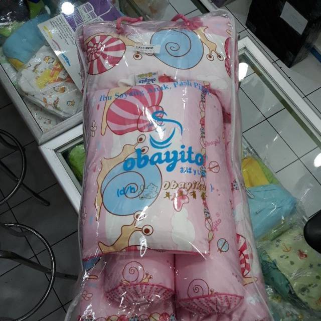 BED COVER SET OBAYITO