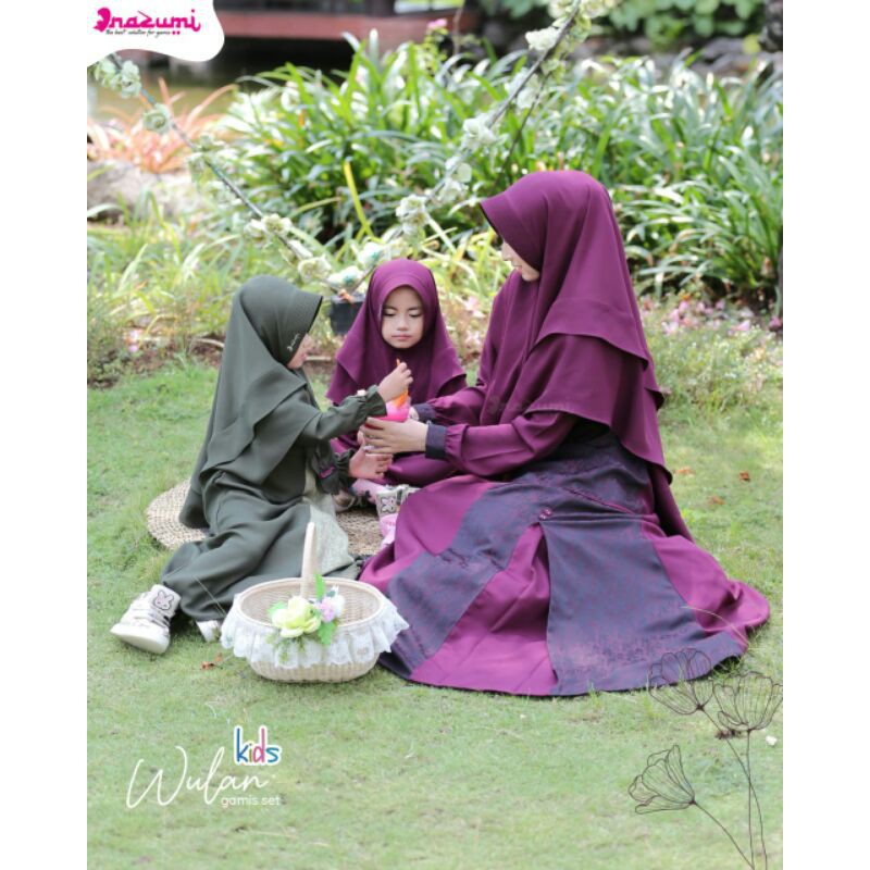 Wulan by nazumi ( couple mom and kids )