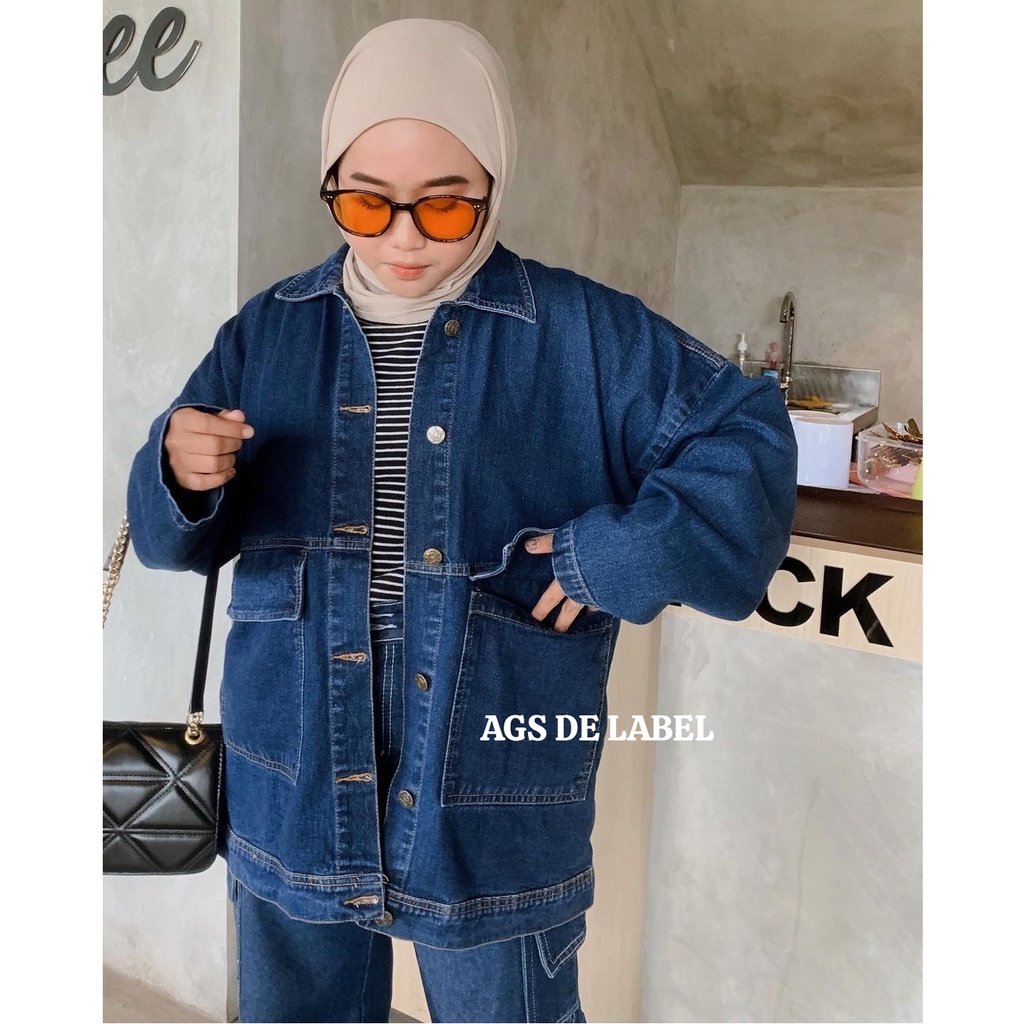 Vintage baggy oversized denim jacket 03