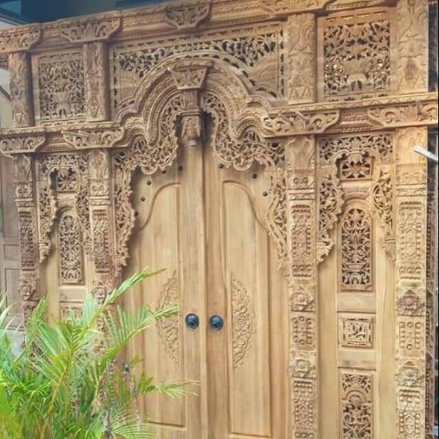 Gebyok ukir jepara 3m buat galery rumahn