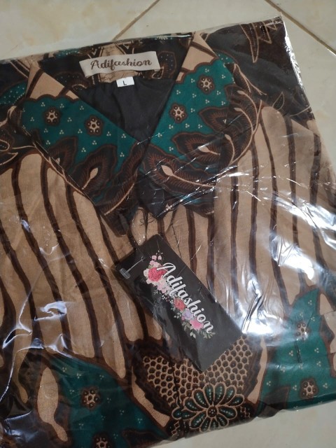 Baju Batik Pria Slimfit & Alisan Slimfit Lengan Panjang Farisa Jaya Batik Premium