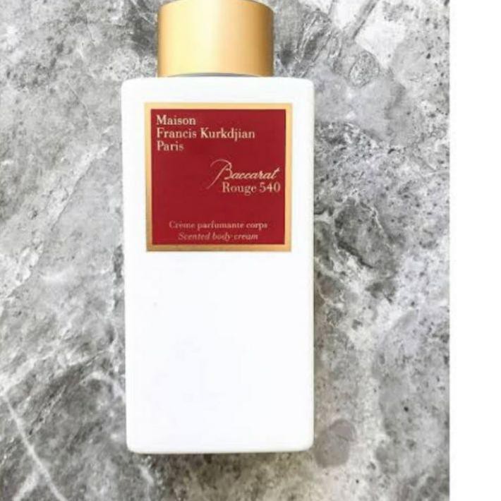 ✻ LOTION BACCARAT ROUGE 540 MFK 250ML ♣