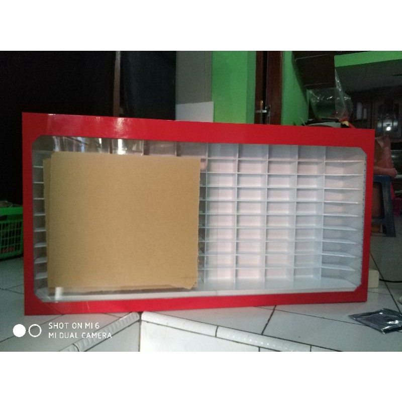 Rak Hotwheels Display Akrilik isi 100 Lampu LED RGB Dan Remote Wireless