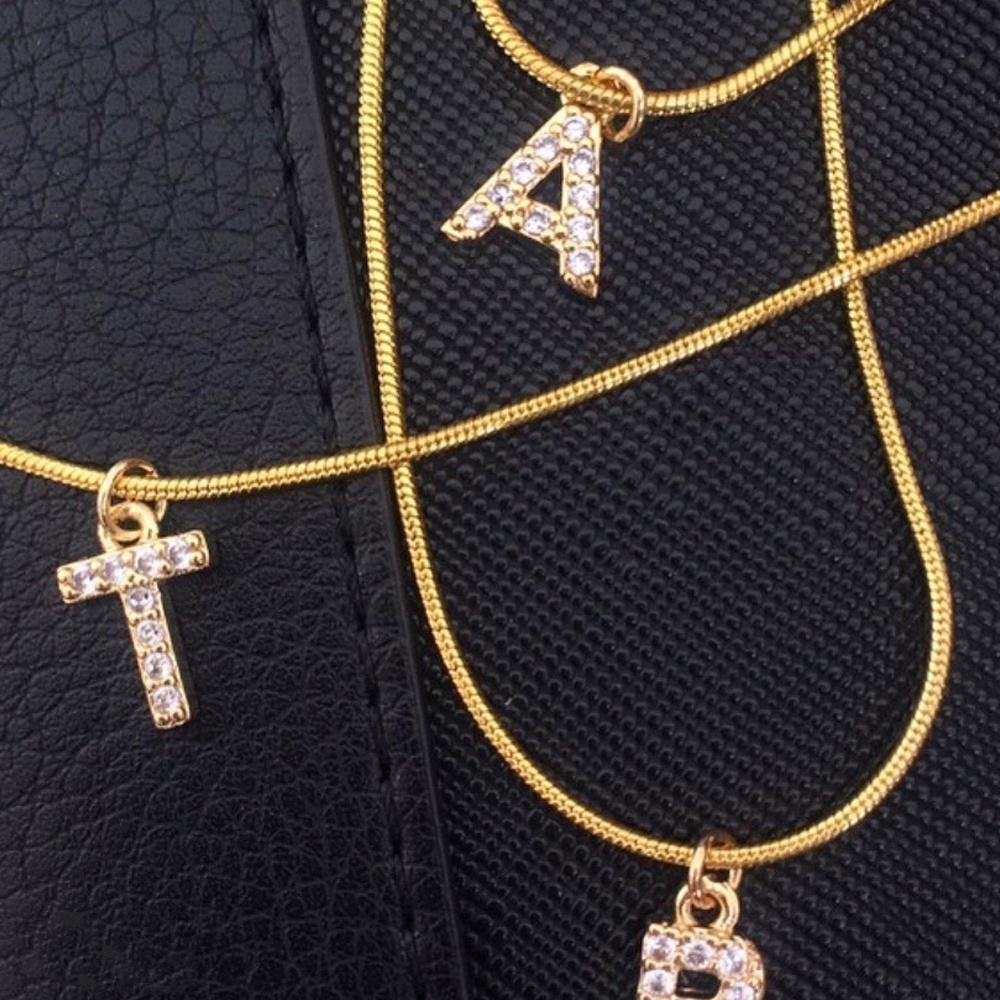 Needway  Personaility Clavicle Choker Geomertic Fashion Jewelry Inlaid Zircon Necklace Women Chain New Punk Crtsyal Pendant Letter