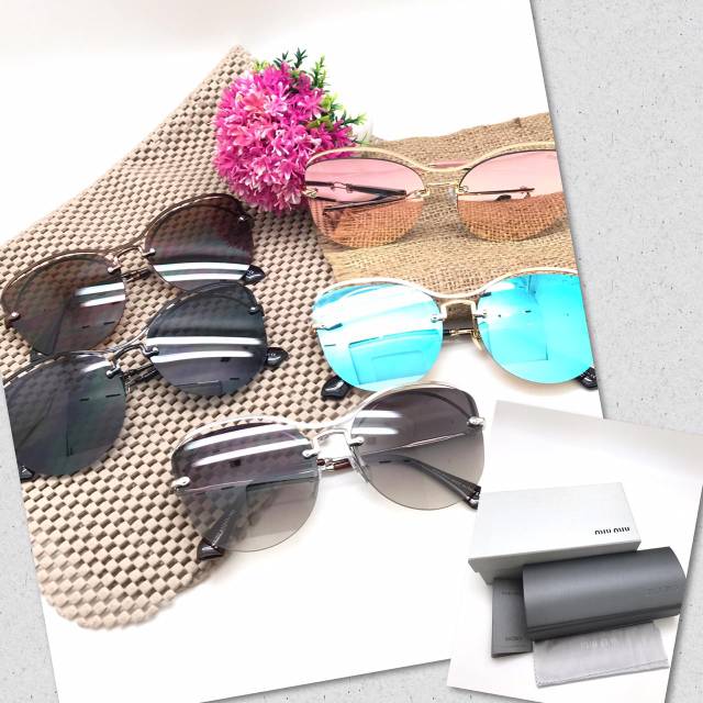 Kacamata Miu Miu 505
