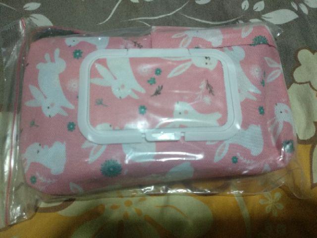 3 In 1 Pouch For Tissue, Wet Tissue And Sanitizer