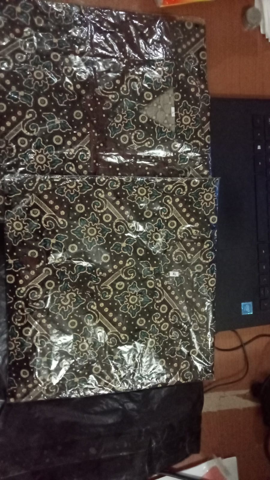 Maura Couple - Sania Ruffle Batik Couple