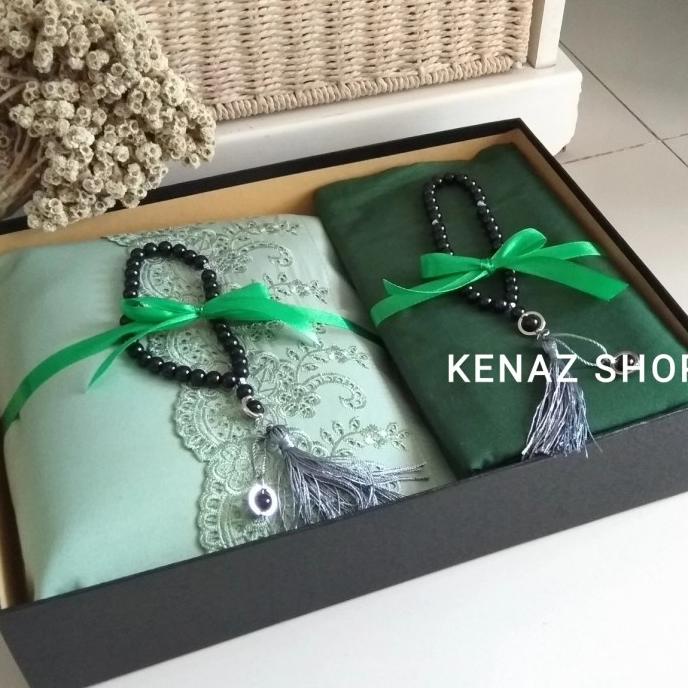 Hampers Mukena Sarung Kado Pernikahan Wedding Gift Anniversary