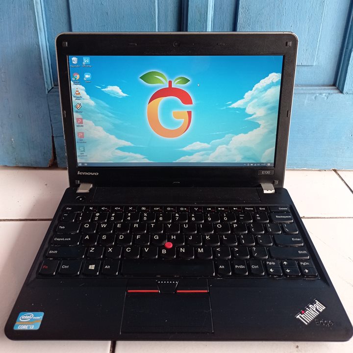 Lenovo Thinkpad E130 Hitam Intel Core i3 RAM 4GB SSD 128GB Netbook second