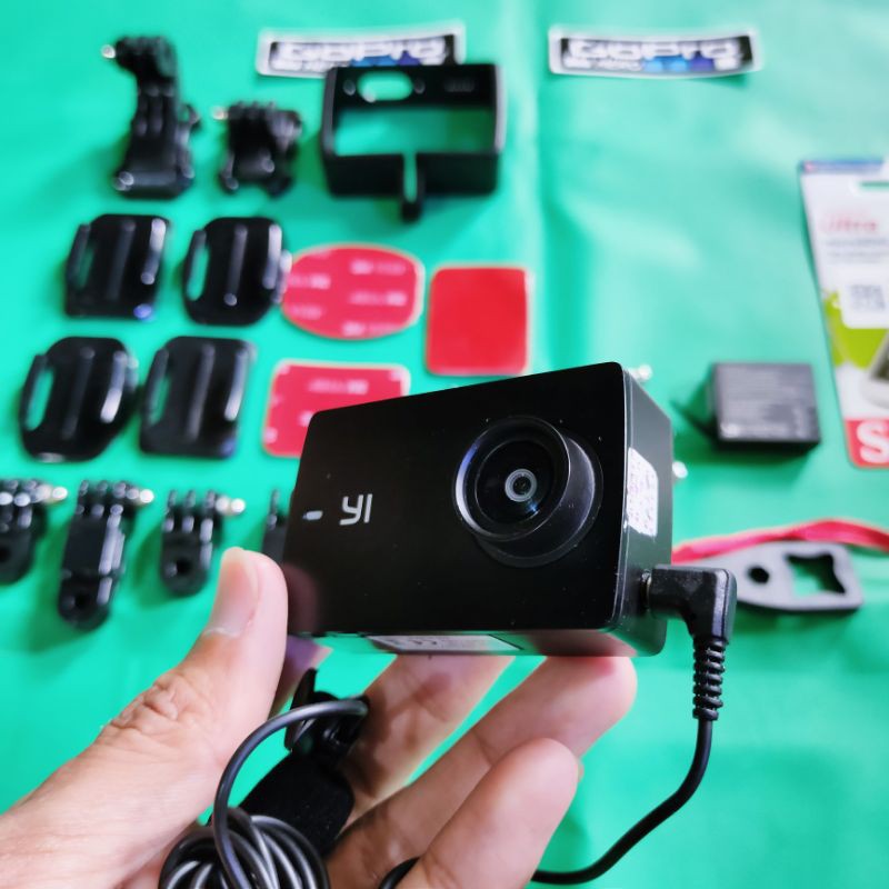 Xiaomi Yi 4K Discovery Action Cam Original Yi Cam / Yicam / Yi Camera Support Audio Mic External Paket Motovlog / Vlog Youtube / Youtubers / Motovlogger-1