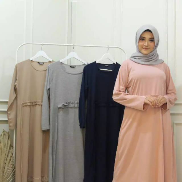 Berly Plit Dress By Mybamus.