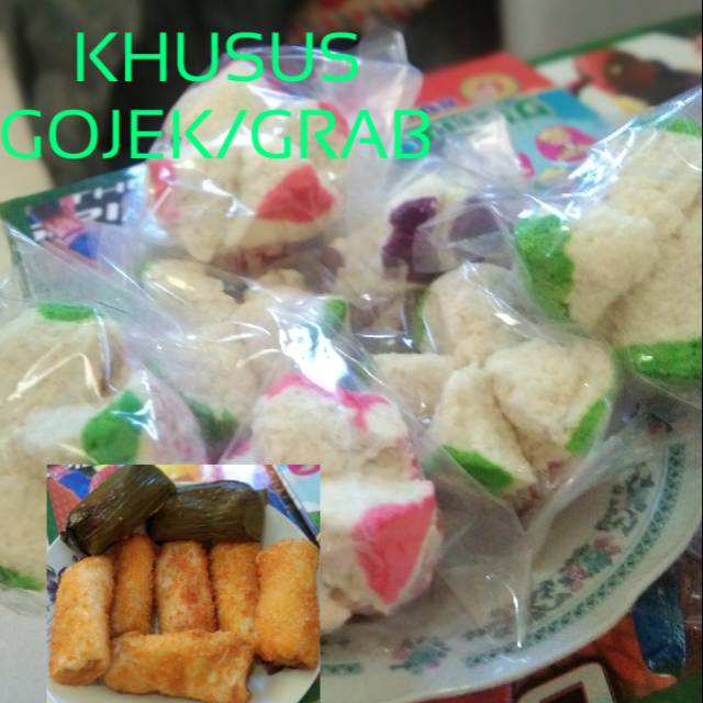 

Jajanan Pasar Murah / Kue Basah / Risol Bolu Kukus Lontong