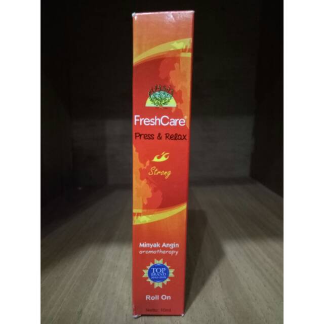 FreshCare Press &amp; Relax Strong Minyak Angin Aromatherapy 10ml.