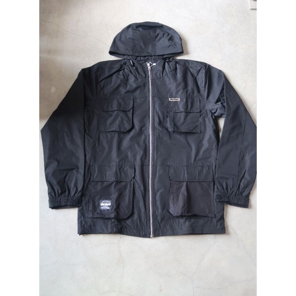 Jaket Parka Hoodie Skaters Hitam UG015