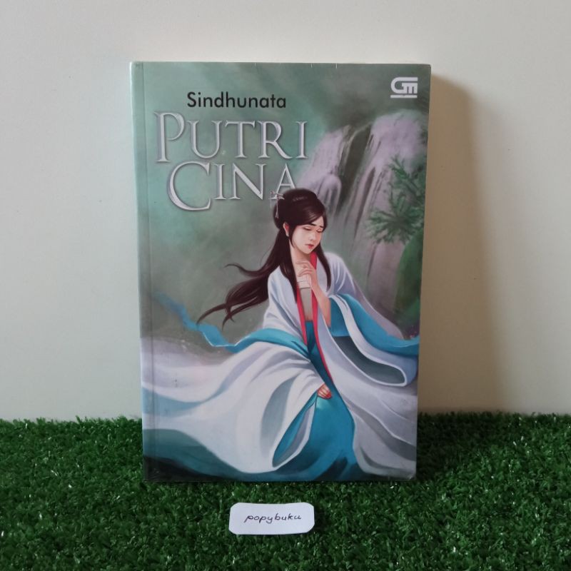 Novel Putri Cina Sindhunata