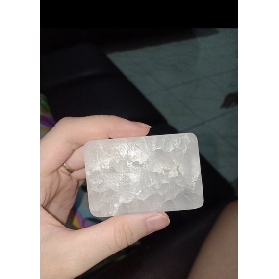 Batu tawas batu deodorant deodorant tawas batu batu kesehatan tawas kristal sabun tawas anti bau bad