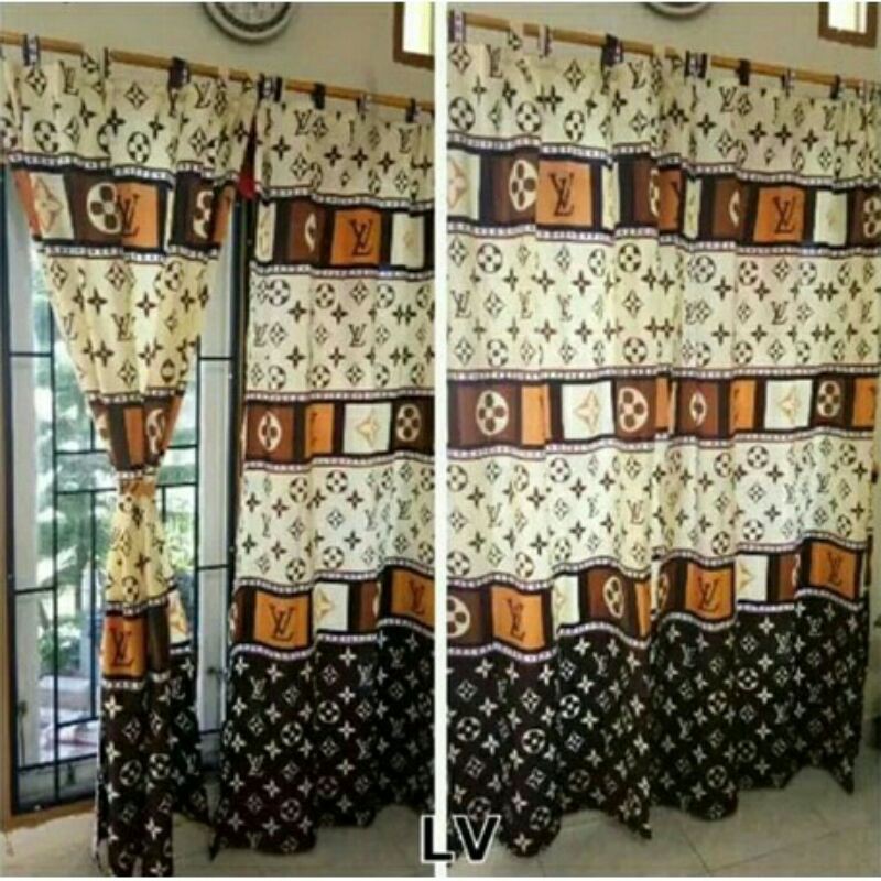 ⭐️ Jendela Kosmetik ⭐️ ( Warna Coklat ) Gorden Karakter / Hordeng Karakter / Penutup Jendela ( JK 10 )
