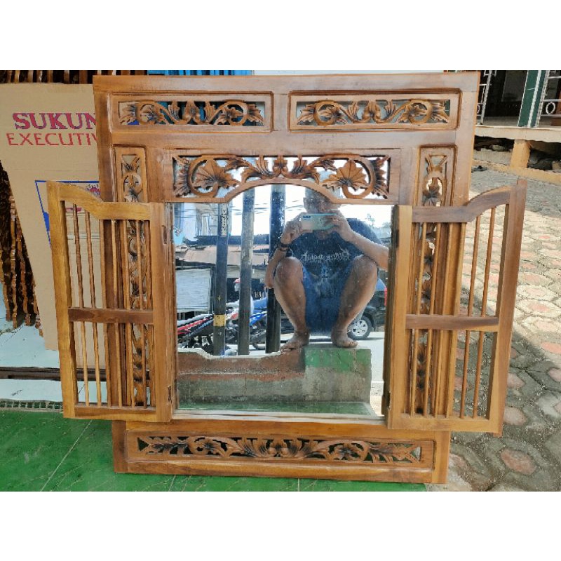 jendela cermin krepyak Jati Minimalis Jepara 80x70