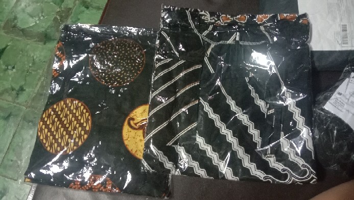 Terlaris Serut Genes Jelita Tunic Navbor Yelbor Whitbor Creambor Tunik Batik Modern Hrb030 Dolbi Dob