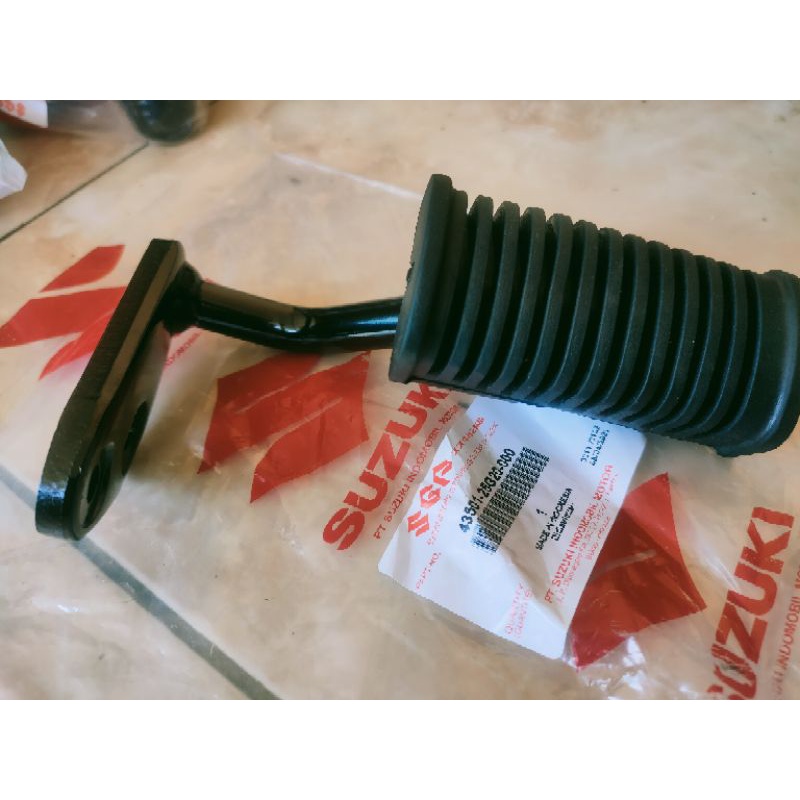 Step depan kanan satria Fu original suzuki