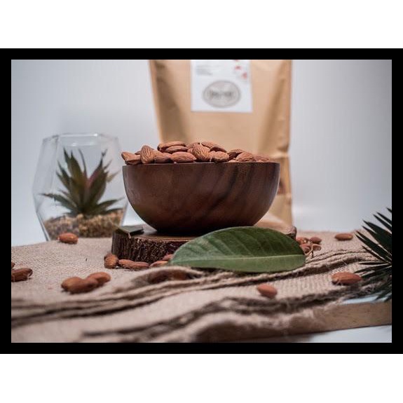 

DISKON TERBATAS !!! ROASTED ALMOND / KACANG ALMOND PANGGANG FRESH 1 KG PREMIUM QUALITY TERLARIS