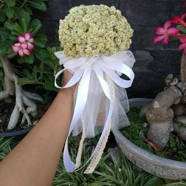 Bouquet Bunga Edelweis_Wedding Rustic Unik