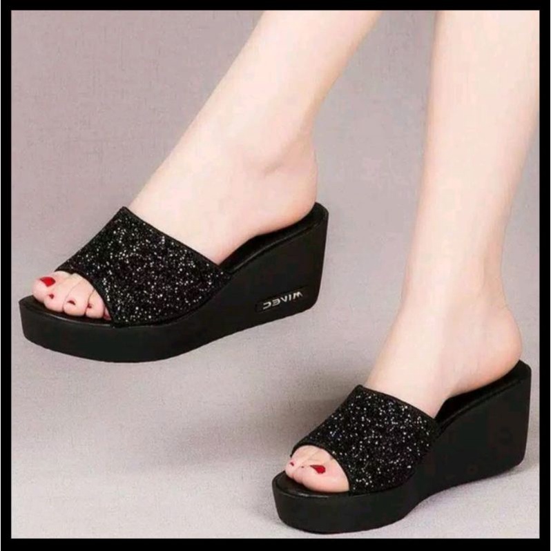 Wedges Model Gaya Korea (G-002)