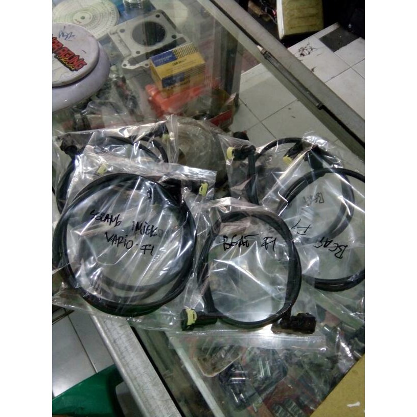 selang bensin vario fi  / beat fi