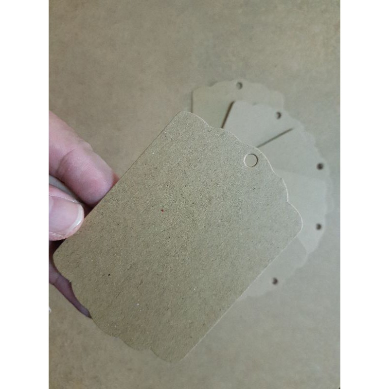 

Tag Blank ( 1 pack isi 12 pcs tag )