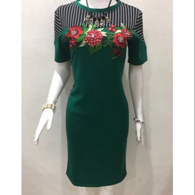 Dress scuba tempel bunga bordir