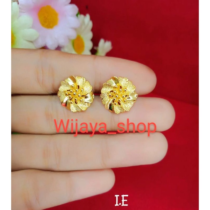 anting tusuk emas muda