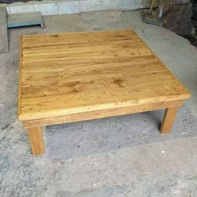 Meja Makan Lesehan 100X100X35