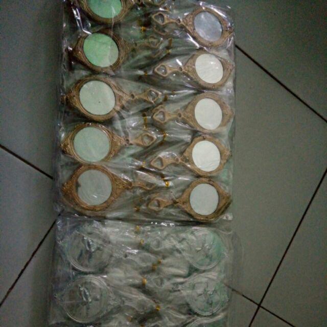 Souvenir Pernikahan Kaca Cermin Gagang Murah Sovenir Cermin Murah