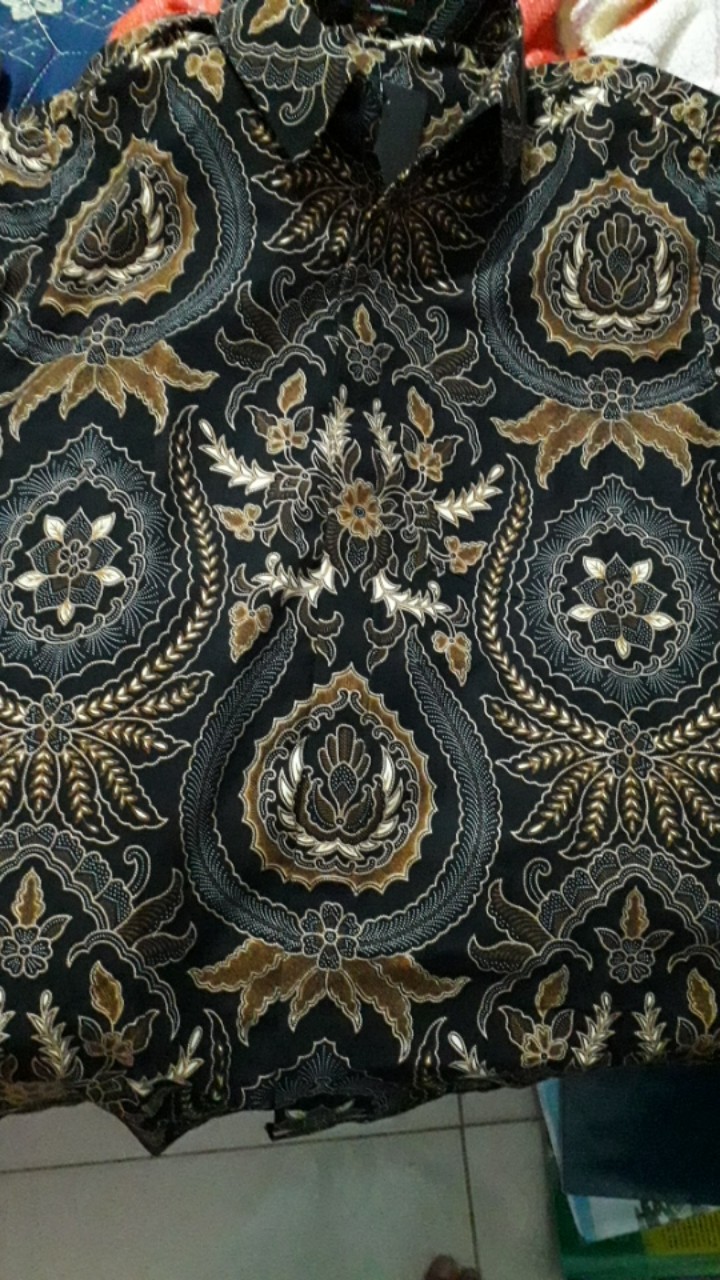 Hem Pendek Aksa Batik Hazel Felycia