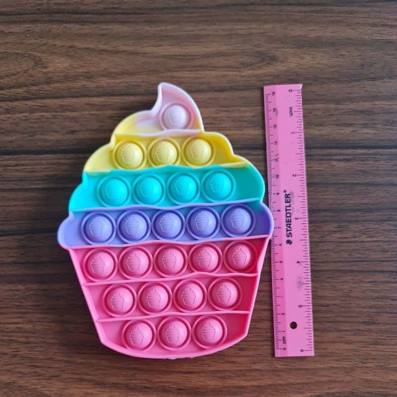 Pop It Fidged Toys Mainan TikTok Push Pop-Cupcake