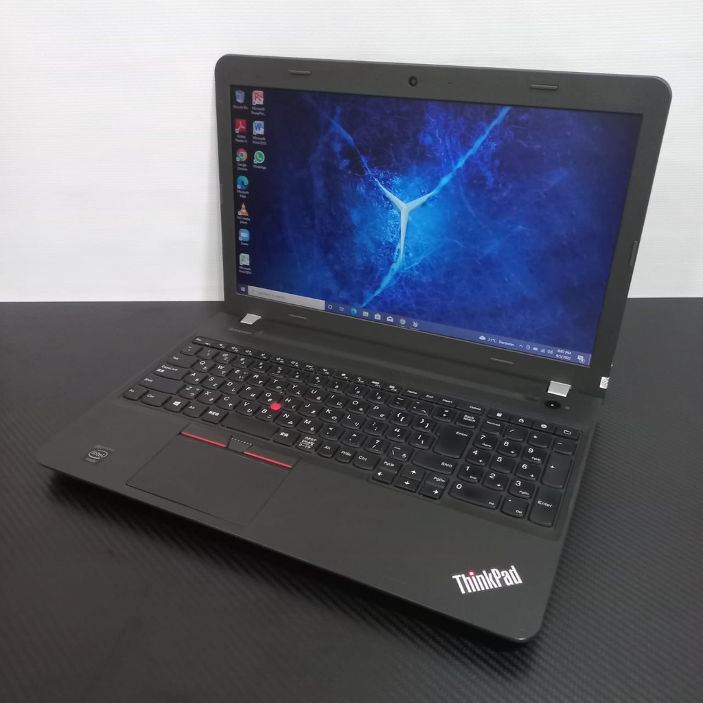 Laptop Lenovo E550 Intel Celeron 3205U Ram 4GB HDD 500GB Win 10 - Siap pakai