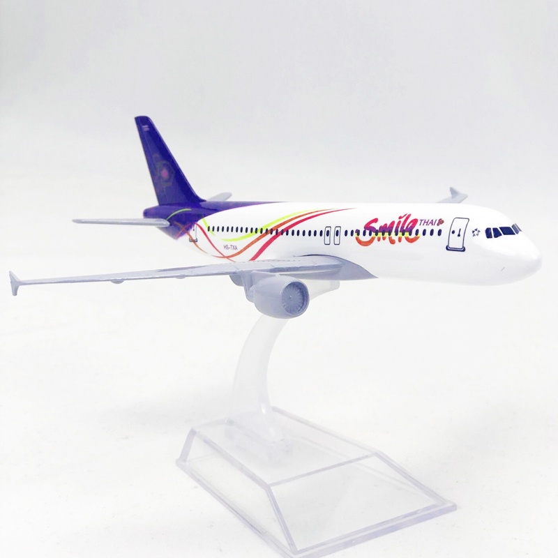 Simulasi Pesawat Terbang Thailand Airbus A320 A320 Bahan Metal Die-cast Ukuran 16CM