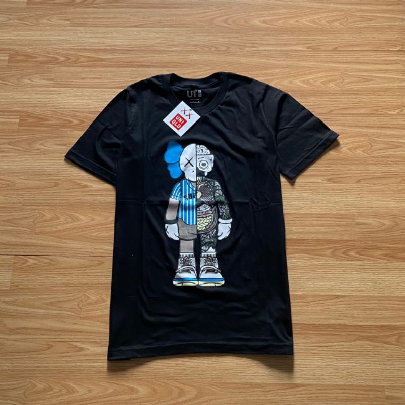  BAJU  KAOS UNIQLO X KAWS  ANATOMI BLACK ATASAN Shopee 