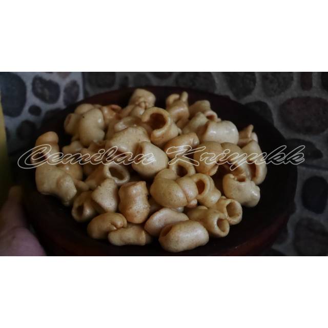 

Makaroni Pong Asin 100gr