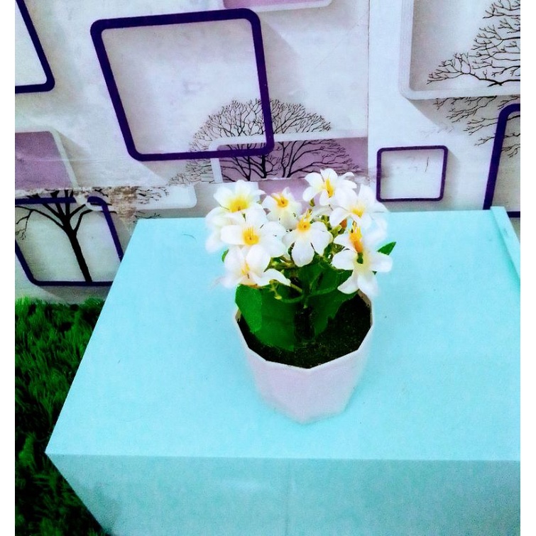 BUNGA HIAS DAISY PUTIH PLASTIK DECORASI/BUNGA HIAS ARTIFICIAL
