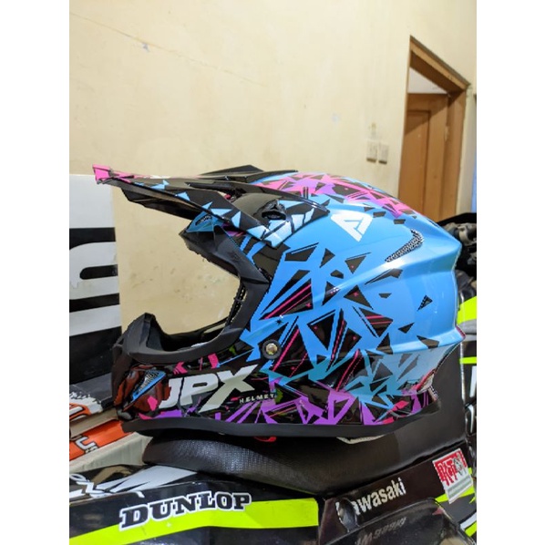 HELM JPX X33