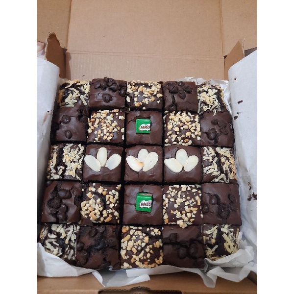 

Fudgy brownies sekat ukuran 20x20